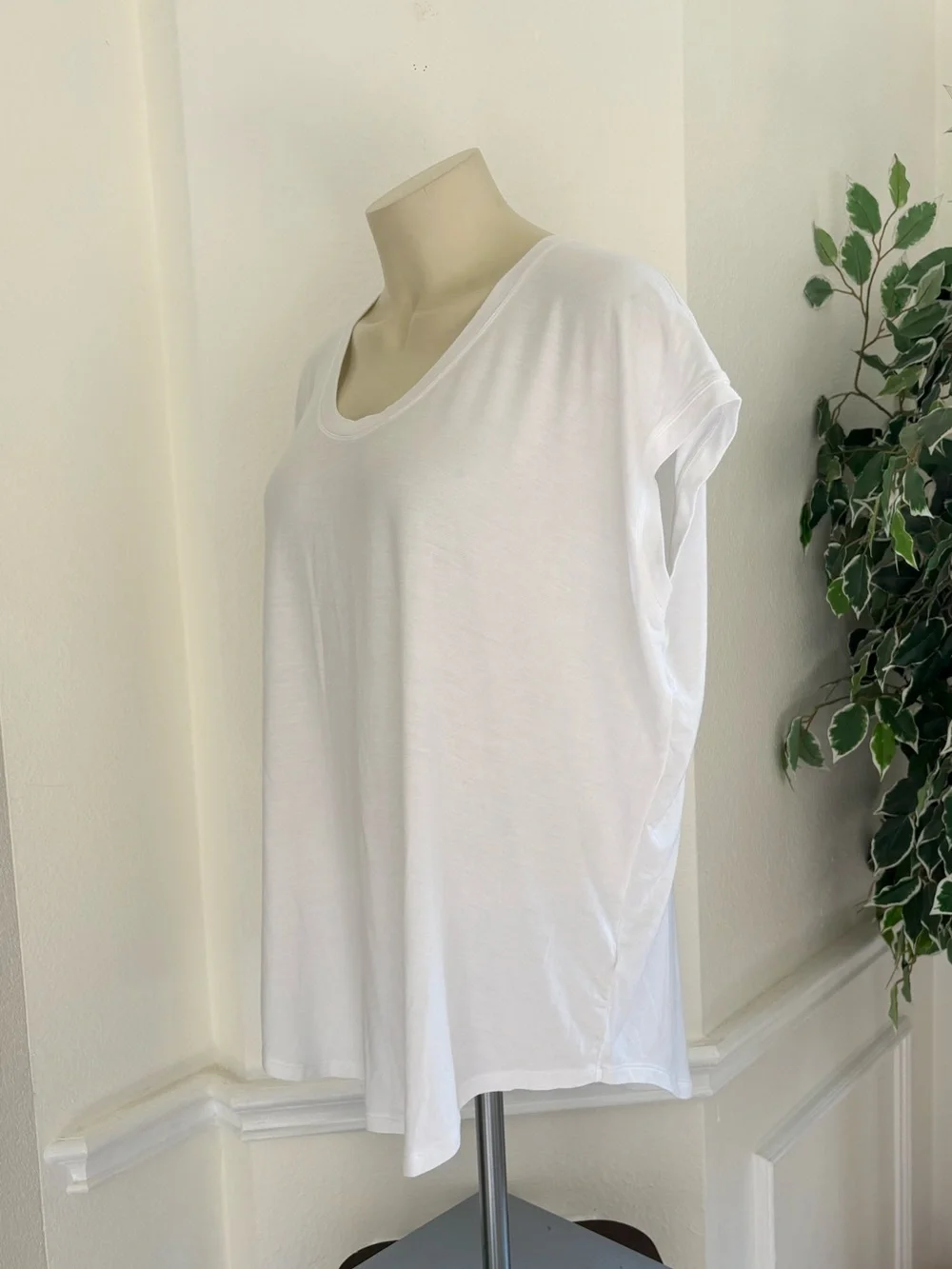 Athleta Cloudlight Stratus blouse - Picture 4 of 7